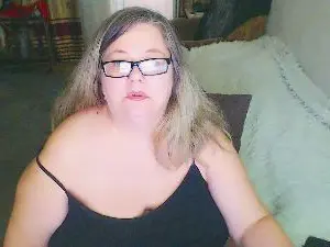 Tvikssweetco  live sex cam