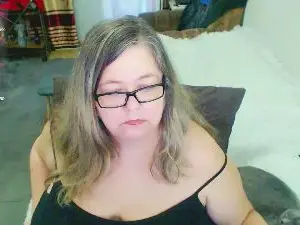 Tvikssweetco  live sex cam