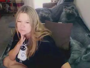 Tvikssweetco  live sex cam