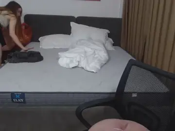 Almira22  live sex cam