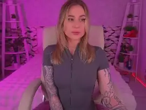ArolinaNight  live sex cam