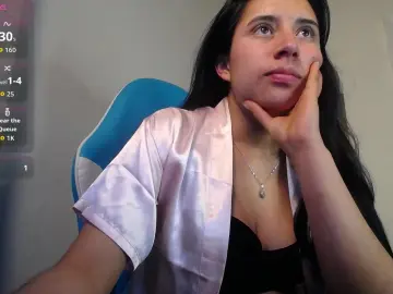 Heelen_  live sex cam