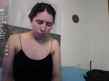 Heelen_  live sex cam