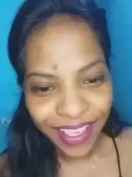 Priyaslay  live sex cam