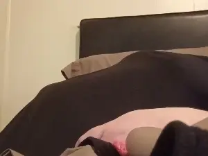 Shyredhead26  live sex cam