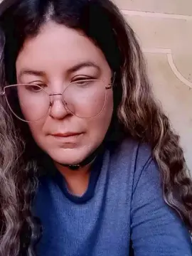 Tiini  live sex cam