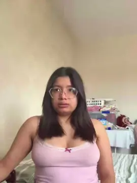 TopangaOlsen  live sex cam