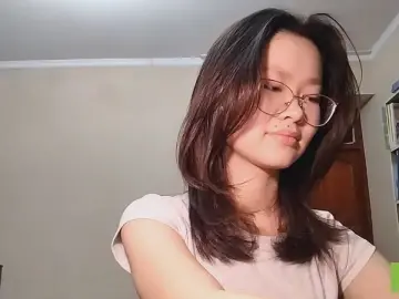 VernellTayse  live sex cam