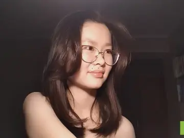 VernellTayse  live sex cam