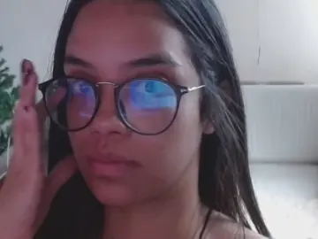 Arieel__  live sex cam