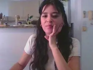 Ghibligirl2  live sex cam