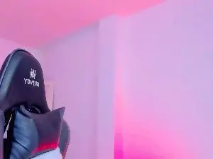 Sophierooy2  live sex cam