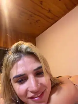 Yanet  live sex cam