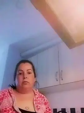 Morenitasexi40  live sex cam