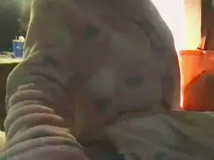 Slutmeout6996  live sex cam