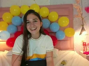 ValerieBrown_  live sex cam