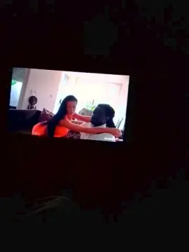 Kari180  live sex cam