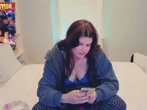 Miawallace__  live sex cam
