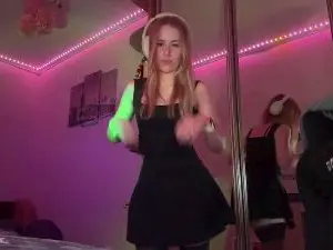 ReikoStamnos  live sex cam