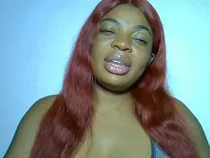 PwetyGoddess  live sex cam