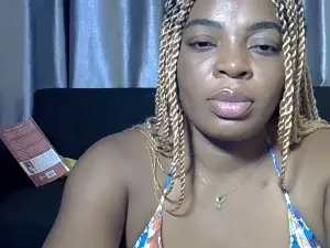 PwetyGoddess  live sex cam