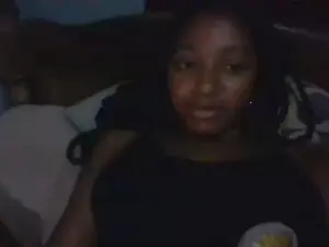 Dorisse1  live sex cam