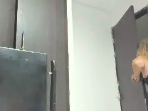 Indiraachannell  live sex cam