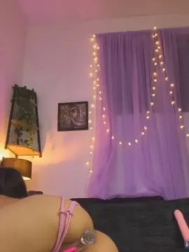 RoXxan_roxX  live sex cam