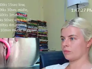 Queenofthenight  live sex cam
