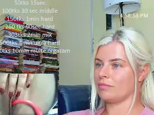 Queenofthenight  live sex cam