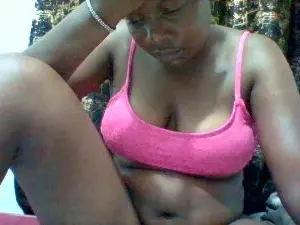 Swt_mona  live sex cam