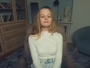 ArmidaDamme  live sex cam