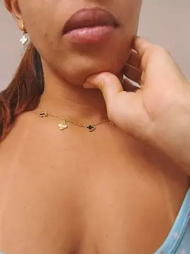 Aurora366  live sex cam
