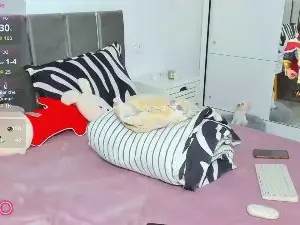 Calypsoxoxoxxx  live sex cam