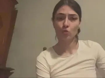 BreeWillmott  live sex cam