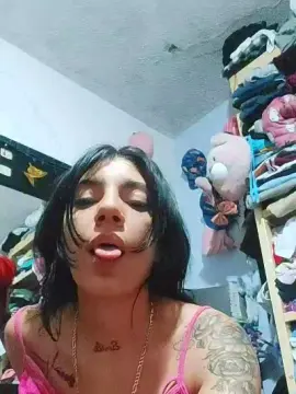 Mely42  live sex cam