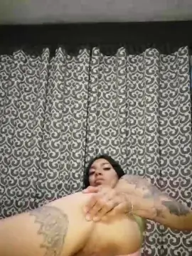 Mely42  live sex cam