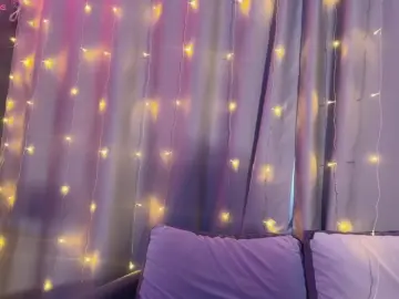 MarciTucke  live sex cam