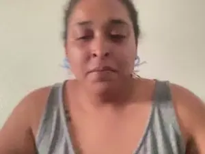 Realcubana  live sex cam