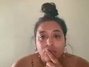 Realcubana  live sex cam