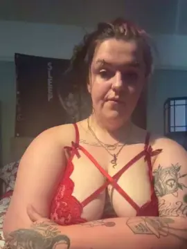 CurseOfCurvess  live sex cam
