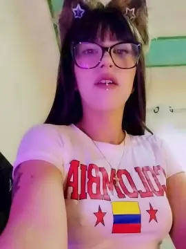 Katsune  live sex cam