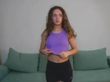 LeighaCerezo  live sex cam
