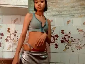 OlaCreason  live sex cam