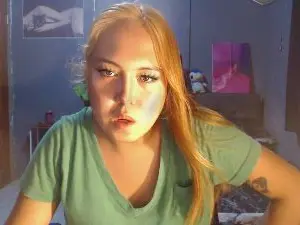 Ursweetpinayxxx  live sex cam