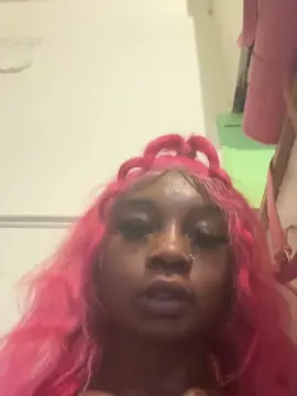Queendesireee  live sex cam