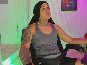 Zhoestrong  live sex cam
