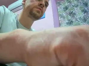 CriPriscilla  live sex cam