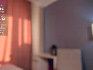 DiamondBridgham  live sex cam