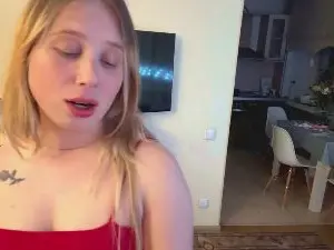 GayleneEsser  live sex cam